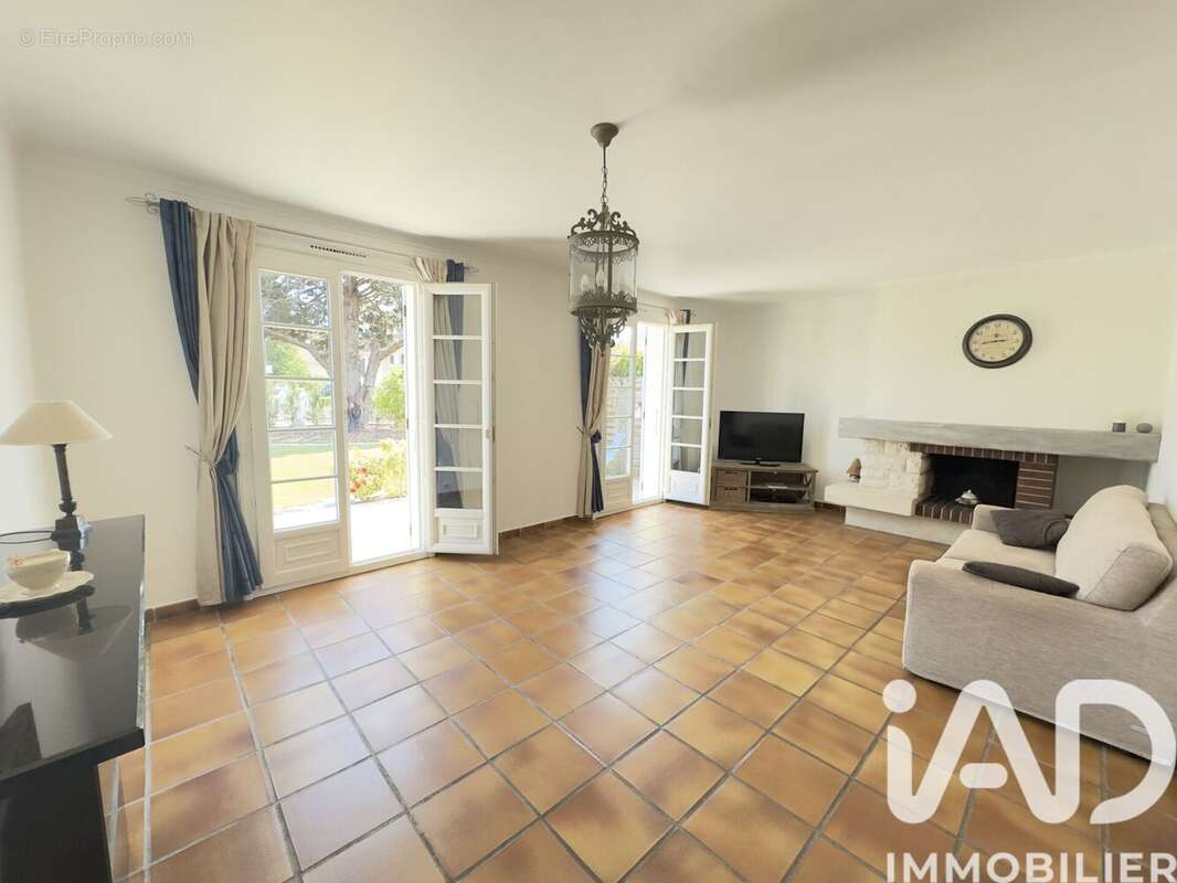 Photo 2 - Maison à LA ROCHETTE