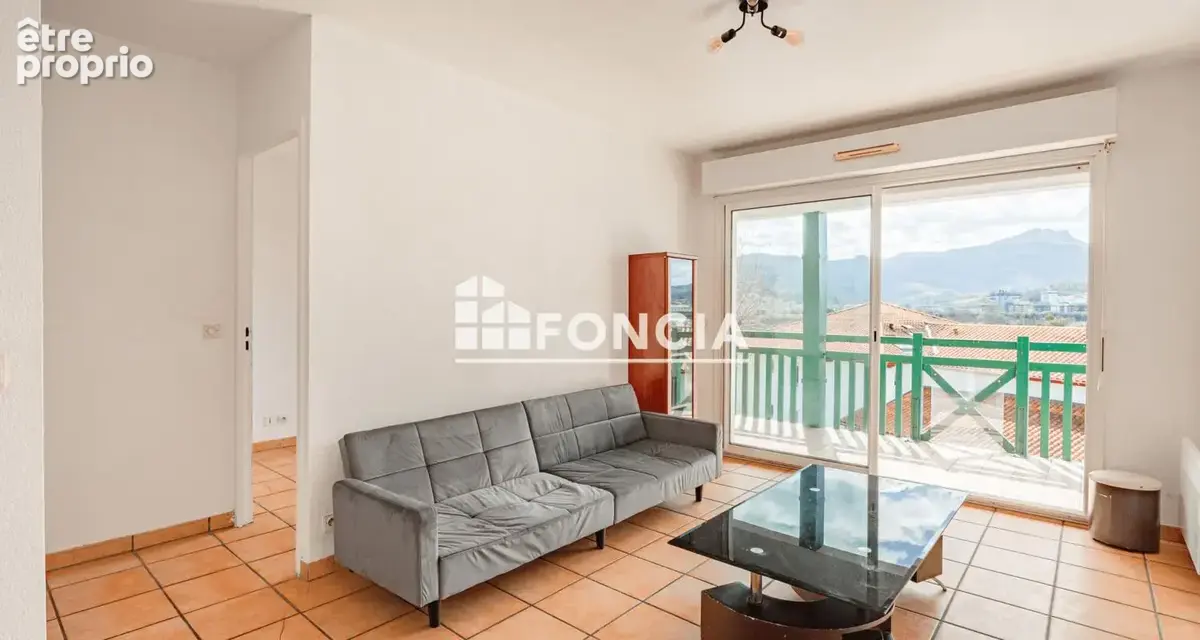 T2 à vendre à Hendaye dans résidence avec Piscine et vue dégagée sur l'Espagne - photo 2