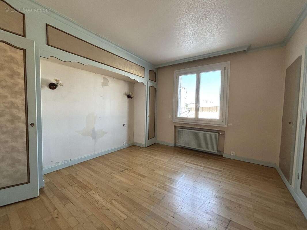 Appartement 75 m² à Romans-Sur-Isere  - photo 5