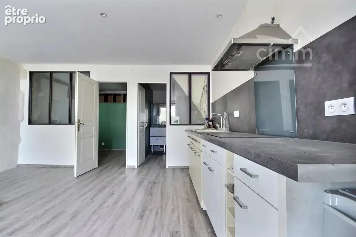 Maison de ville à renover avec vue dominante – 2 logements – terrain 5 000 m² – le teil - photo 11