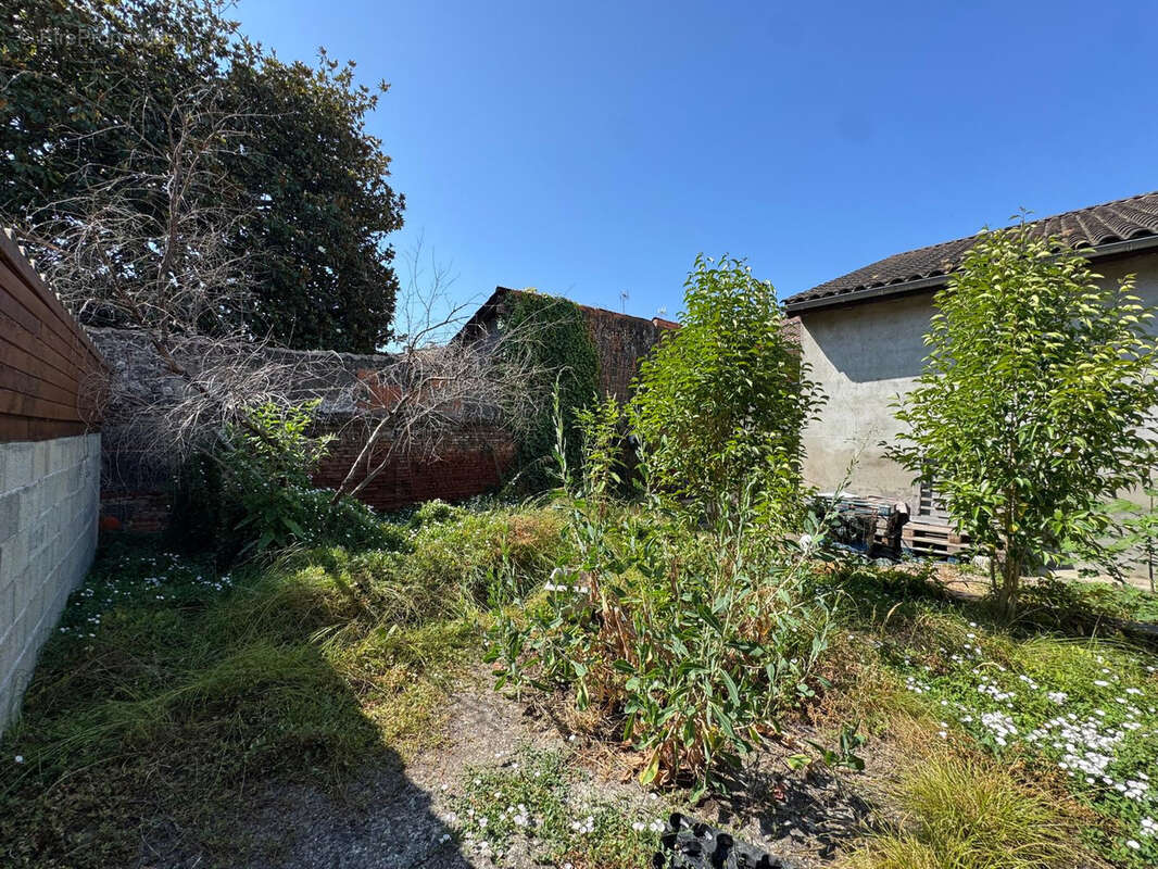 Maison à CASTELSARRASIN
