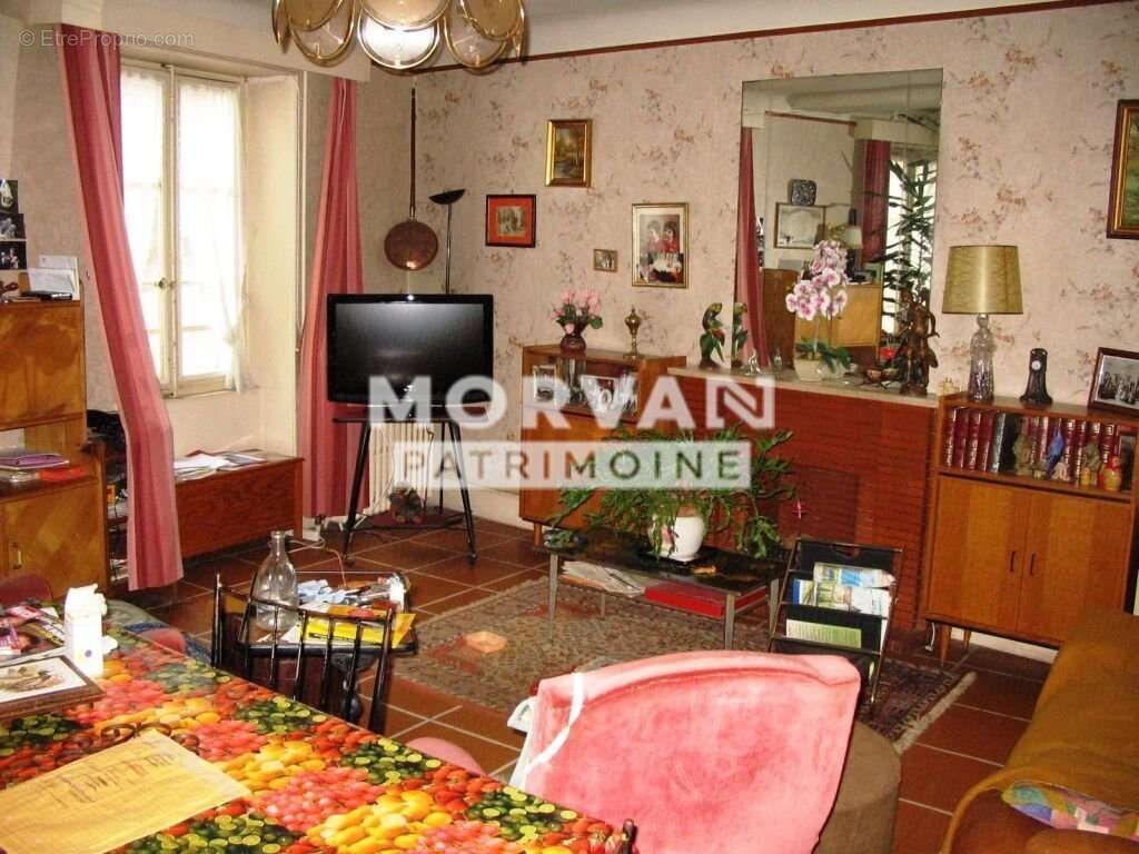 Maison à SAINT-SAULGE