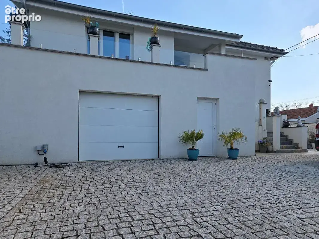 Maison - 5 Chambres - 2 Logements possibles - 2 Garages - Cave - Terrasse - Piscine - photo 29