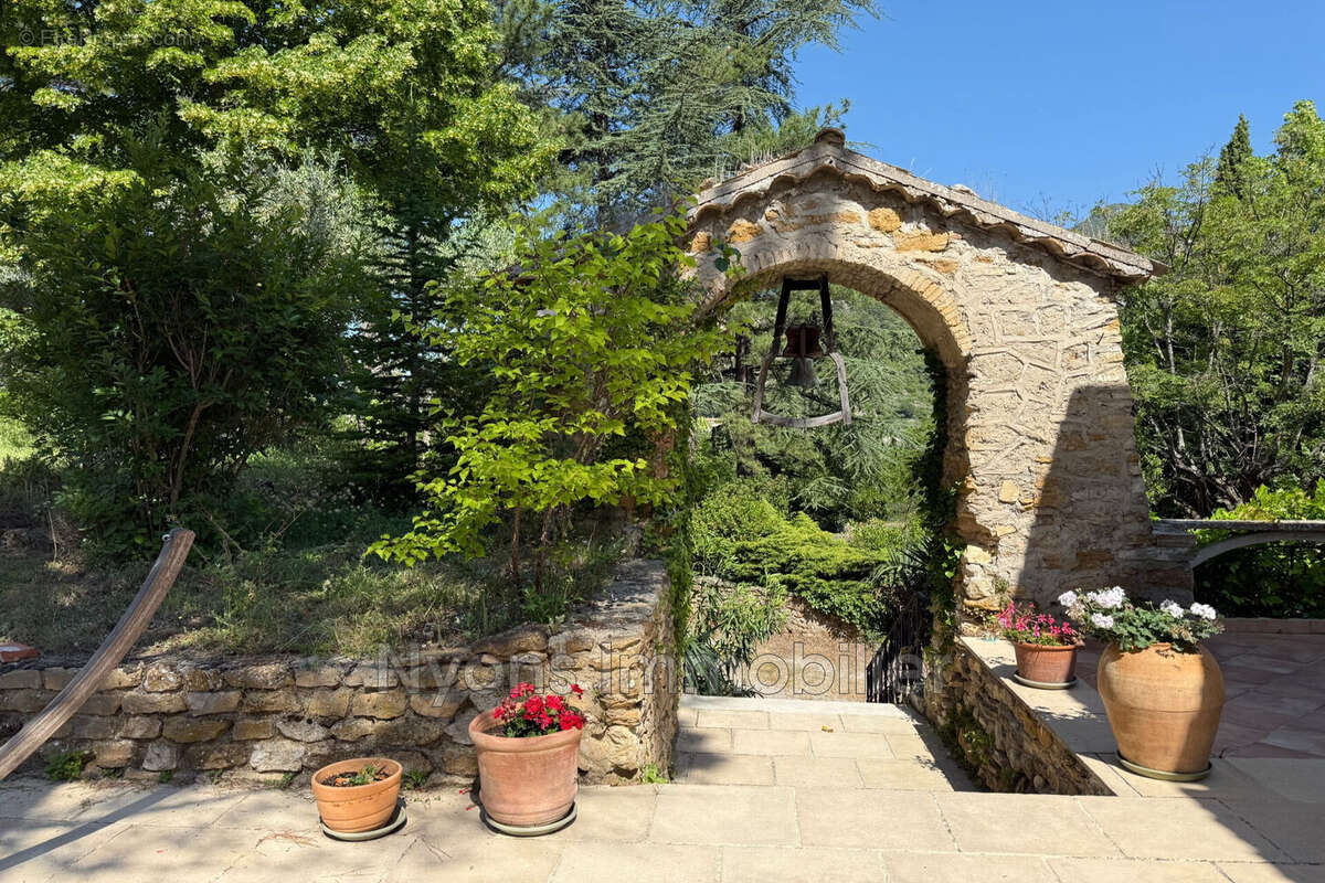 Maison à NYONS