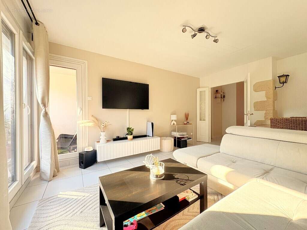 Appartement à CRAN-GEVRIER