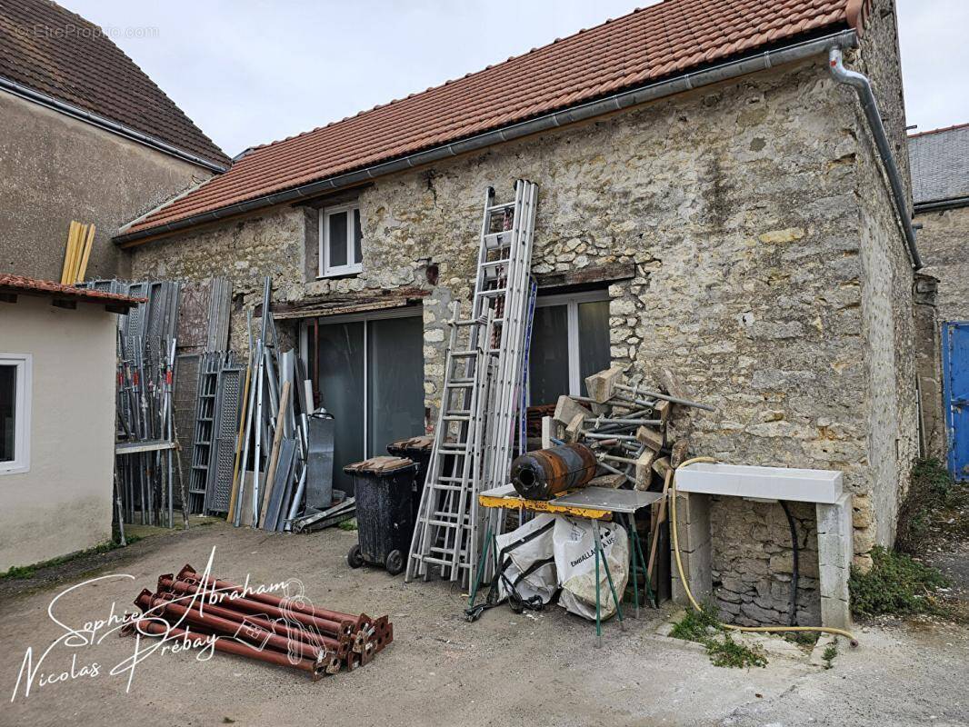 Maison à ANGERVILLE
