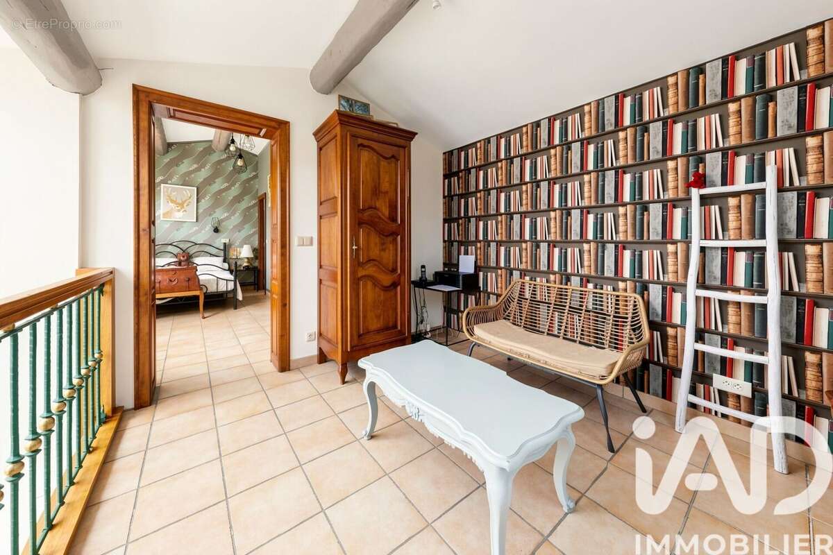 Photo 9 - Maison à LA MOTTE-D'AIGUES