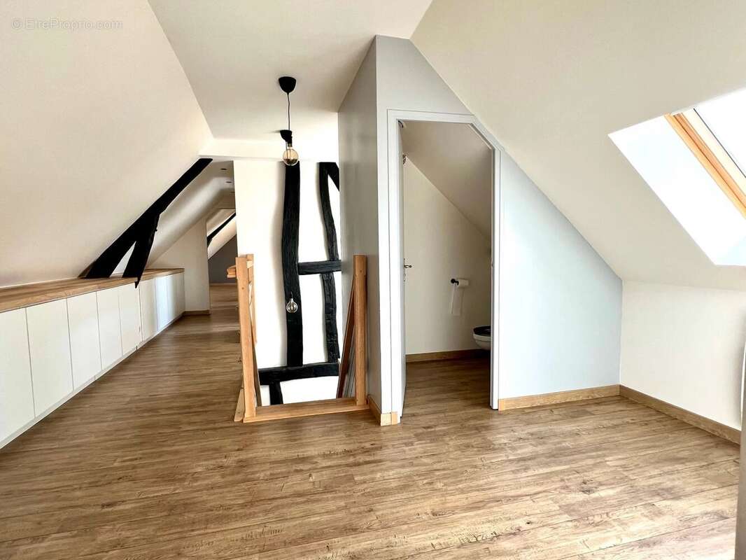 Maison à GAILLARDBOIS-CRESSENVILLE