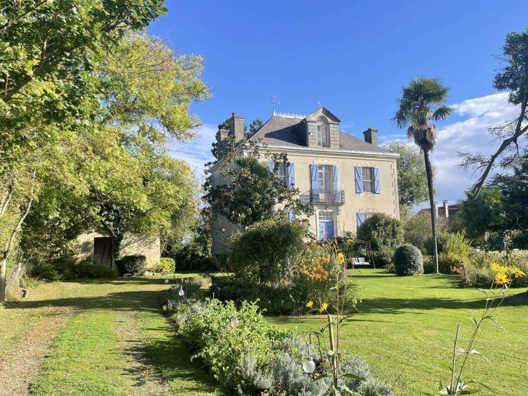 Maison à SAINTE-DODE