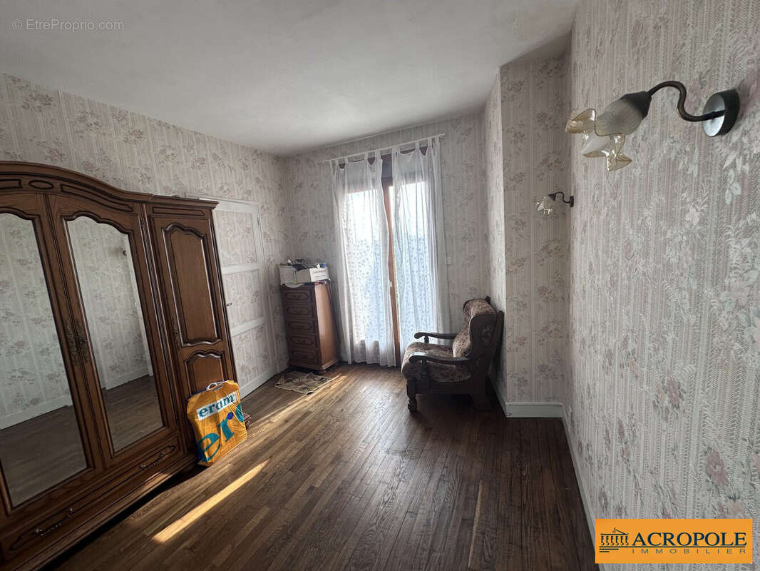 Maison 101 m² à Gien  - photo 7