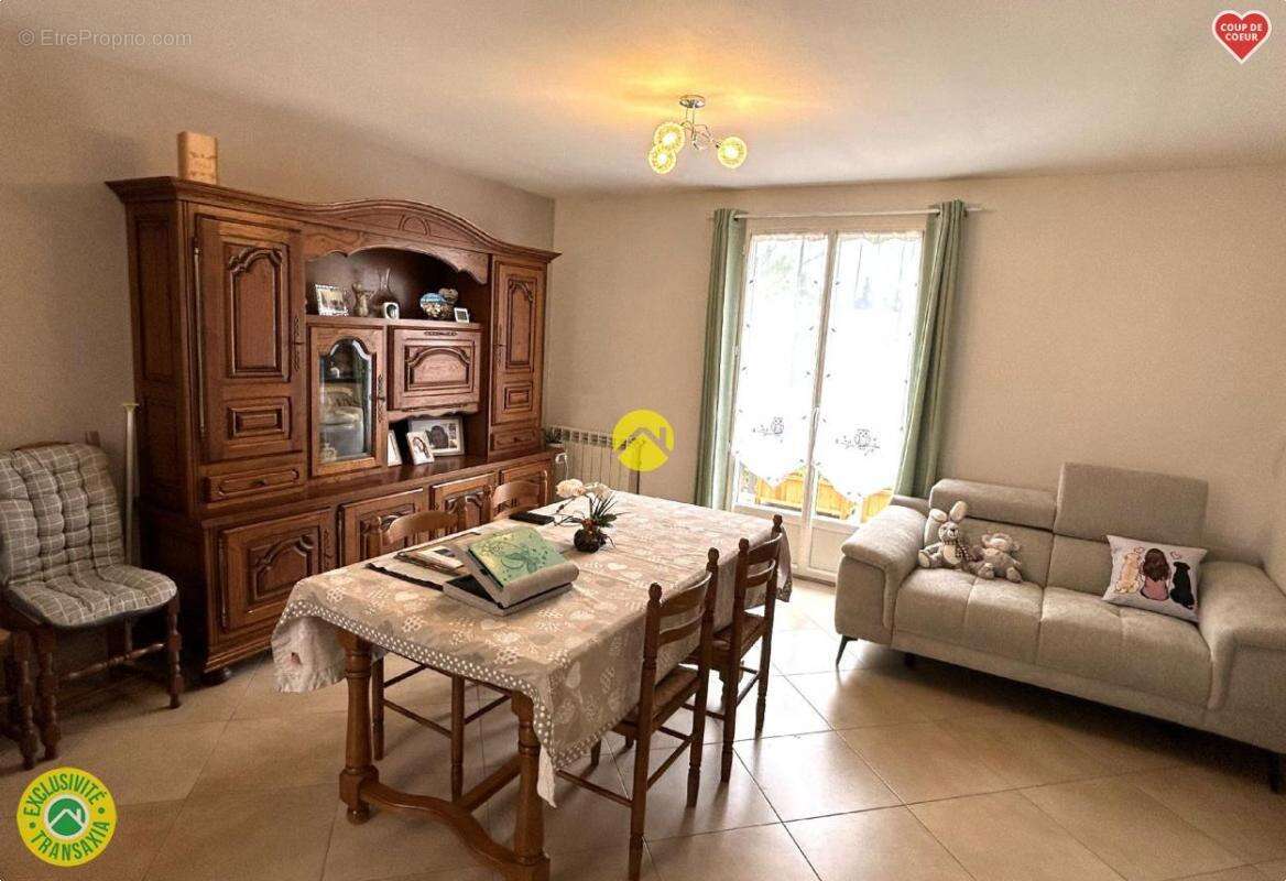 Maison à MOURIOUX-VIEILLEVILLE