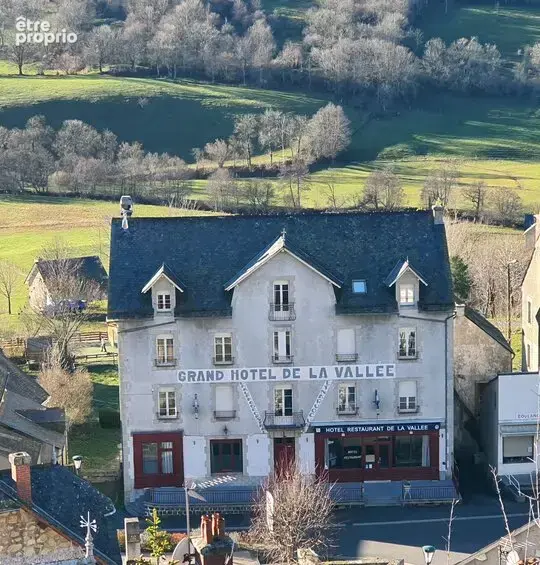 Photo Appartement à Cheylade au prix de 420 000€