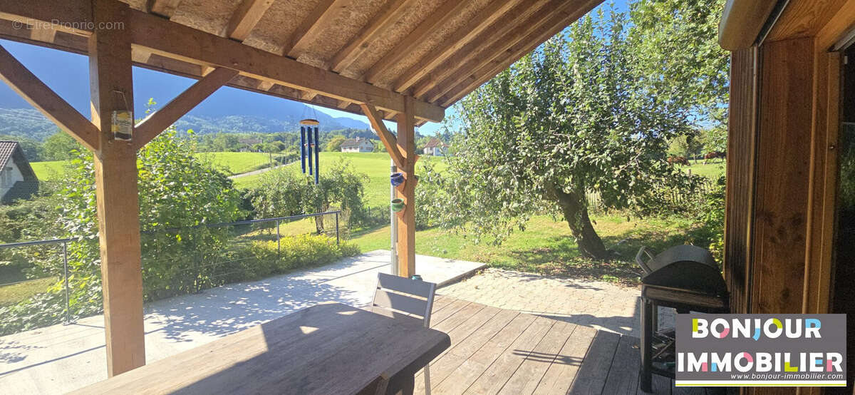 Maison 176 m² à Lepin-Le-Lac  - photo 8
