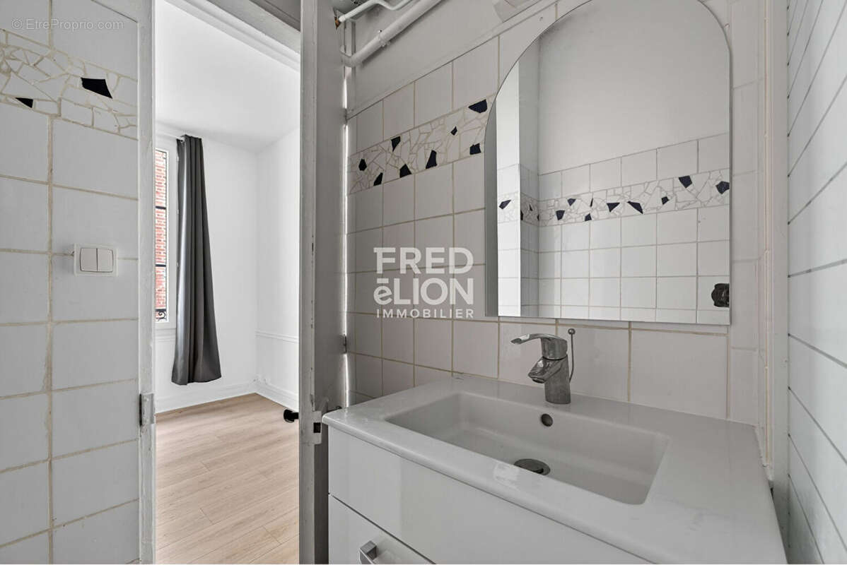 Appartement à PARIS-20E