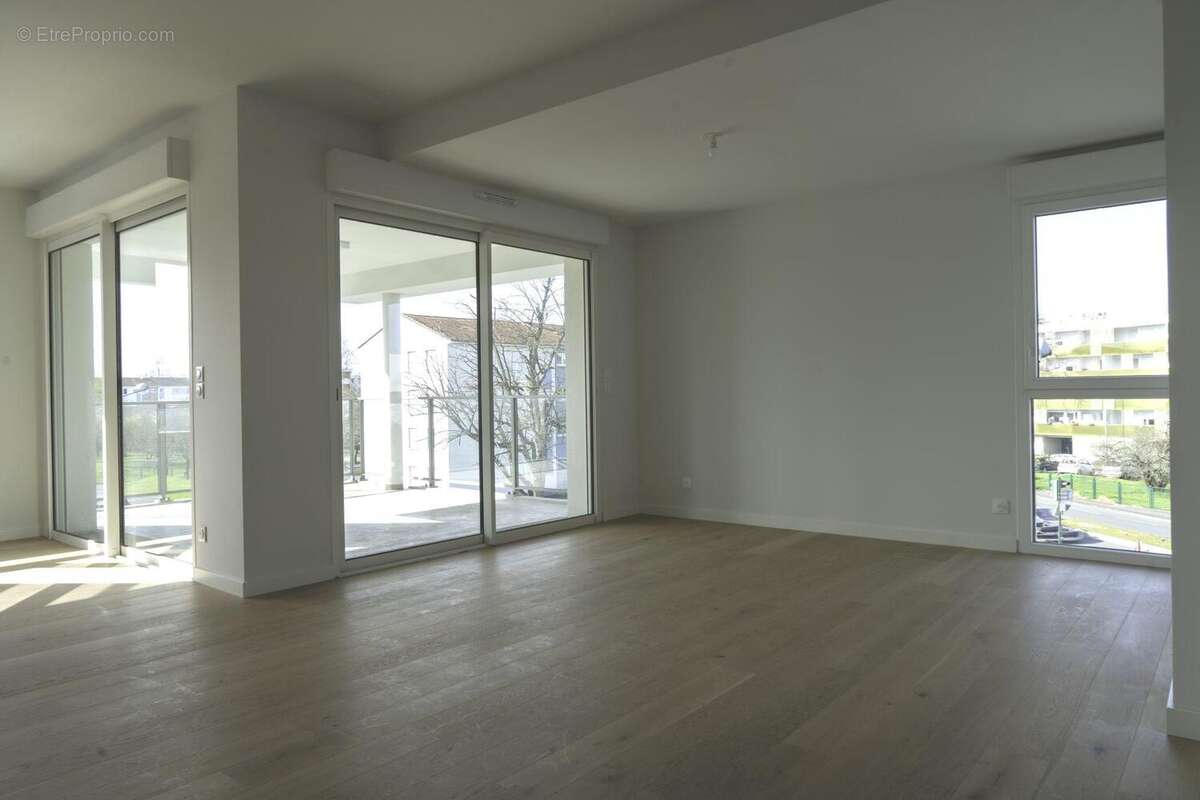Appartement à PESSAC
