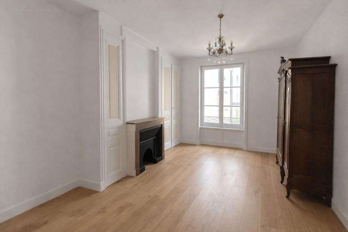 Appartement à LYON-6E
