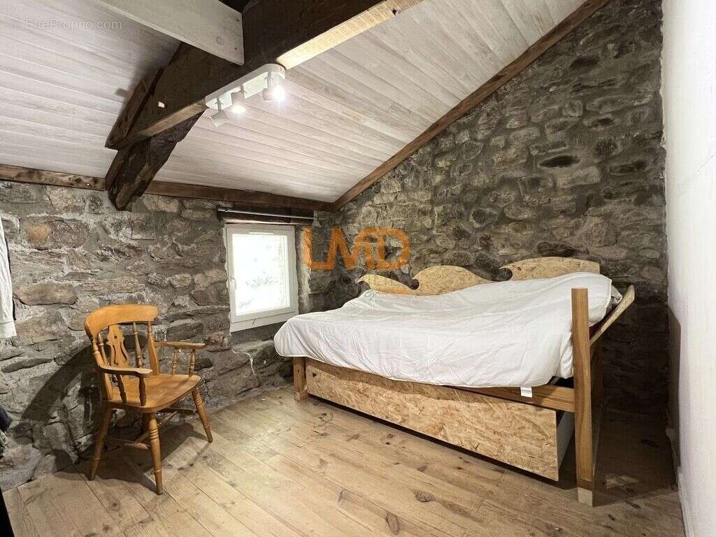 Propriété 54 hectares, rare en Ardèche - photo 10
