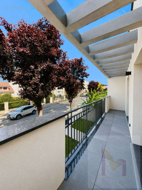 Appartement à NEUILLY-SUR-MARNE