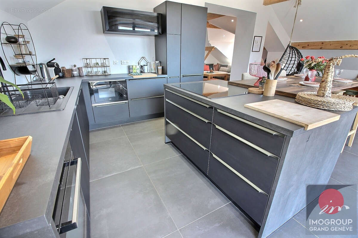 Appartement à BALLAISON