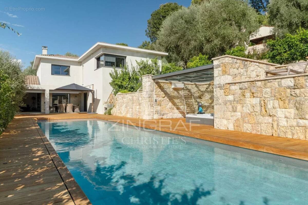 Maison à MOUGINS