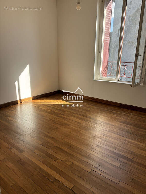 Maison à COULOMMIERS