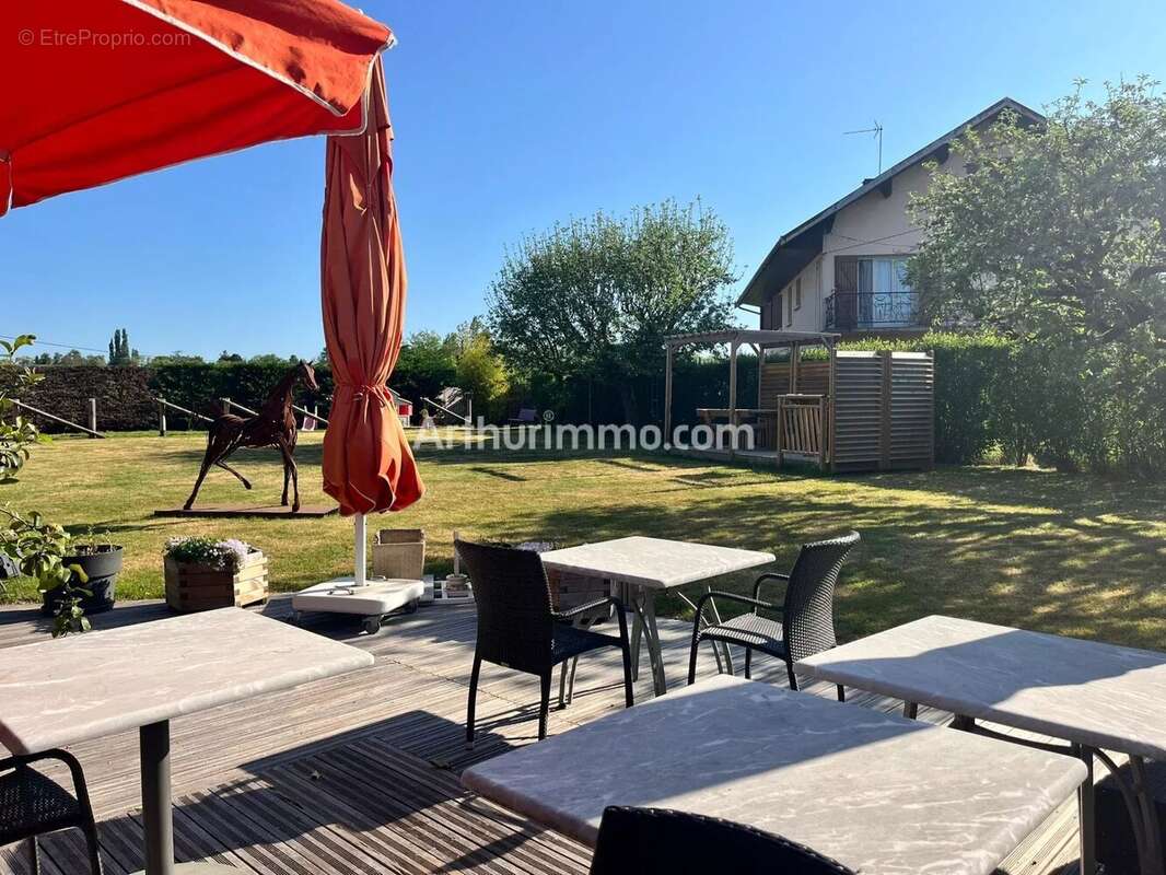 Appartement à COURLANS