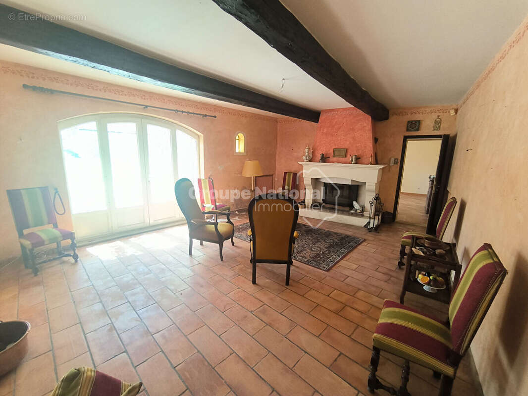 Maison à SERNHAC