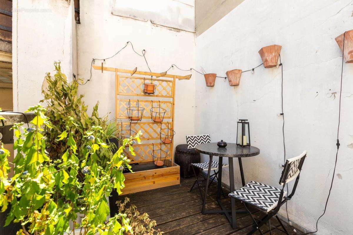 Appartement à PARIS-3E