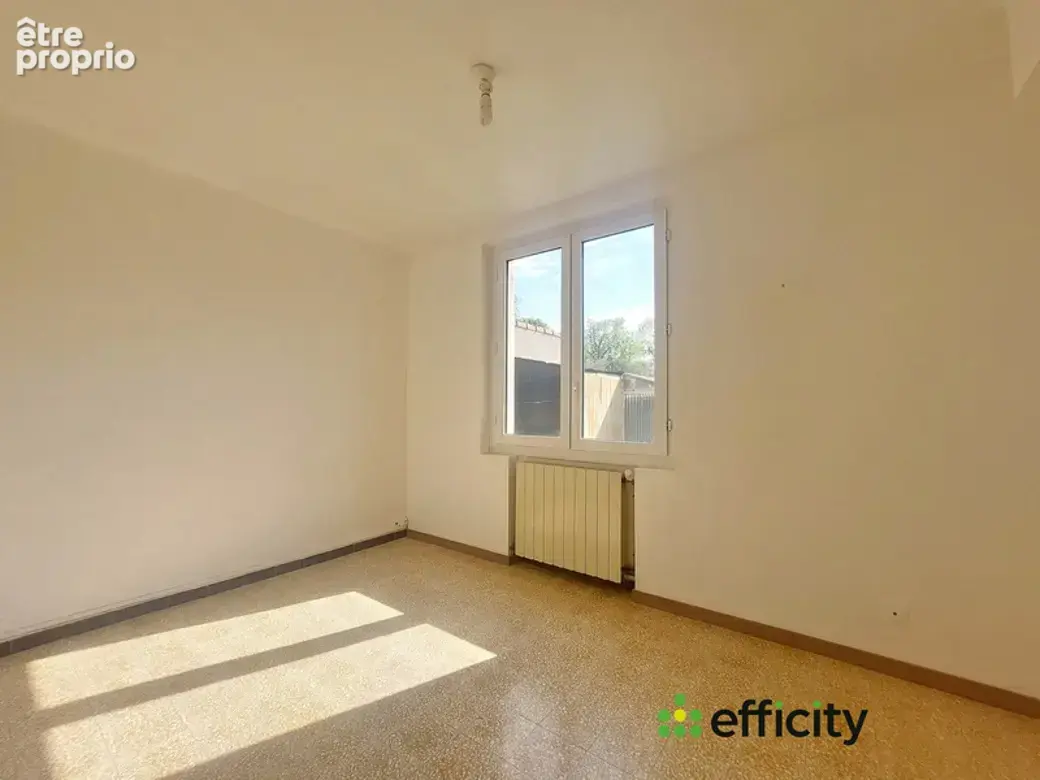 Maison 4 pièces 75 m² à vendre à Chateau-Arnoux-Saint-Auban (04160) - photo 4