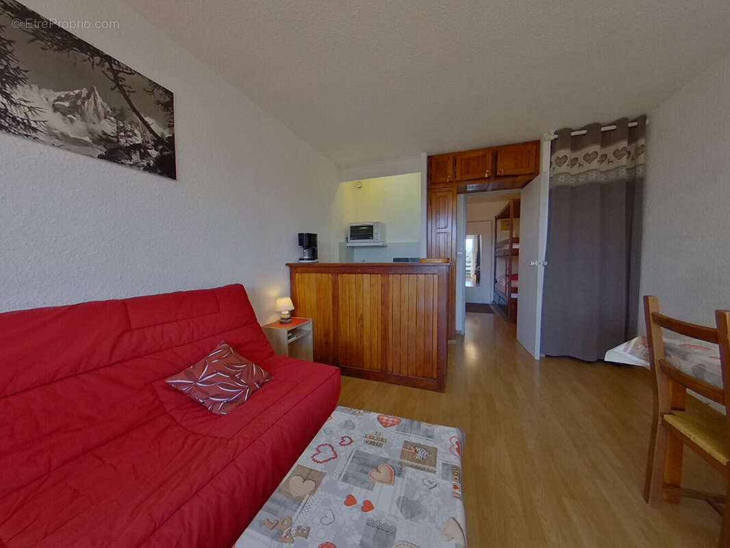 Appartement à LES THUILES