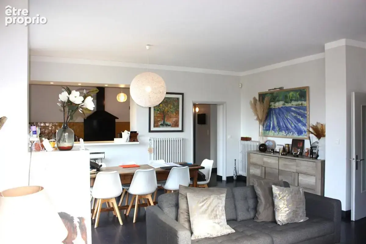 Maison Brindas T6 de195 m2 terrain individuel 1640 m² - photo 6