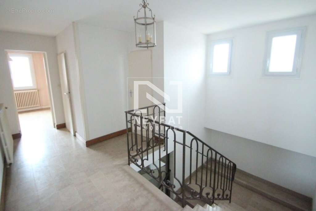 Maison à SAINT-JEAN-DE-LOSNE