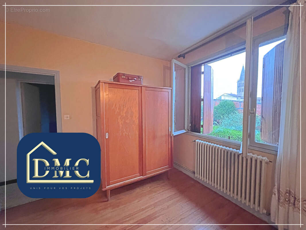 Maison à SAINT-SULPICE-SUR-LEZE