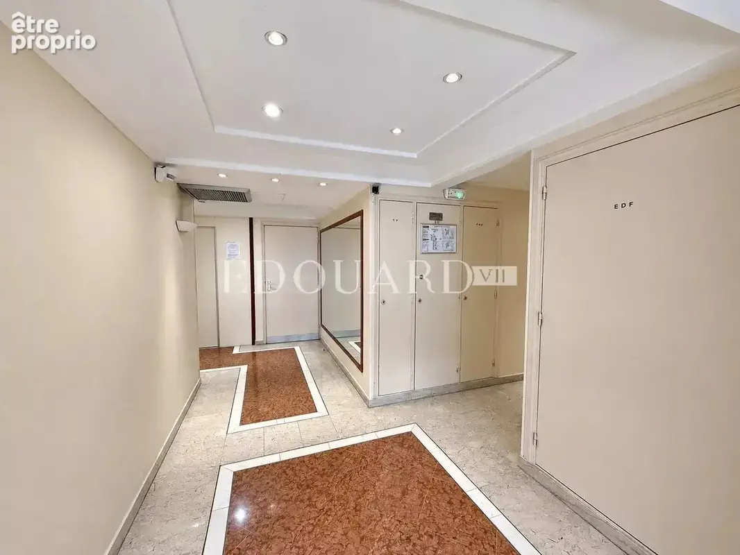 En exclusivité trois pièces à vendre avec terrasse, belle vue dégagée et garage - photo 23