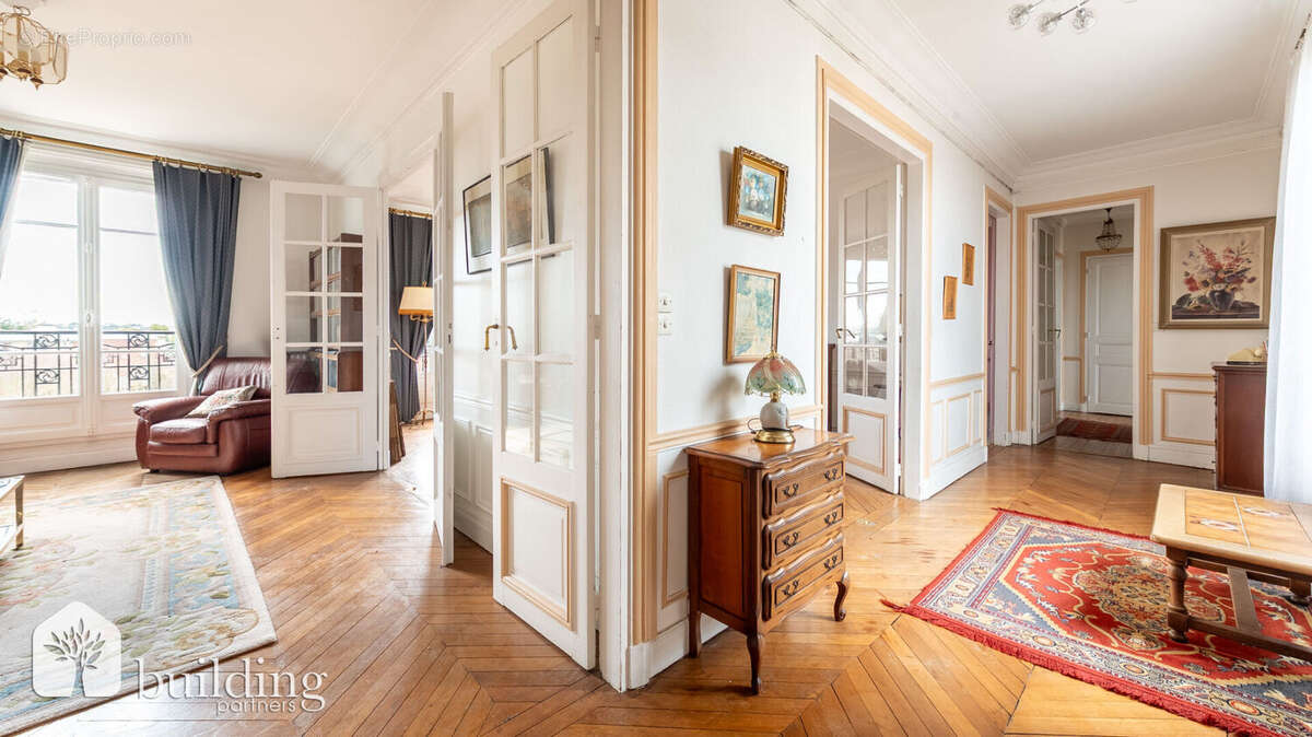 Appartement à LE RAINCY