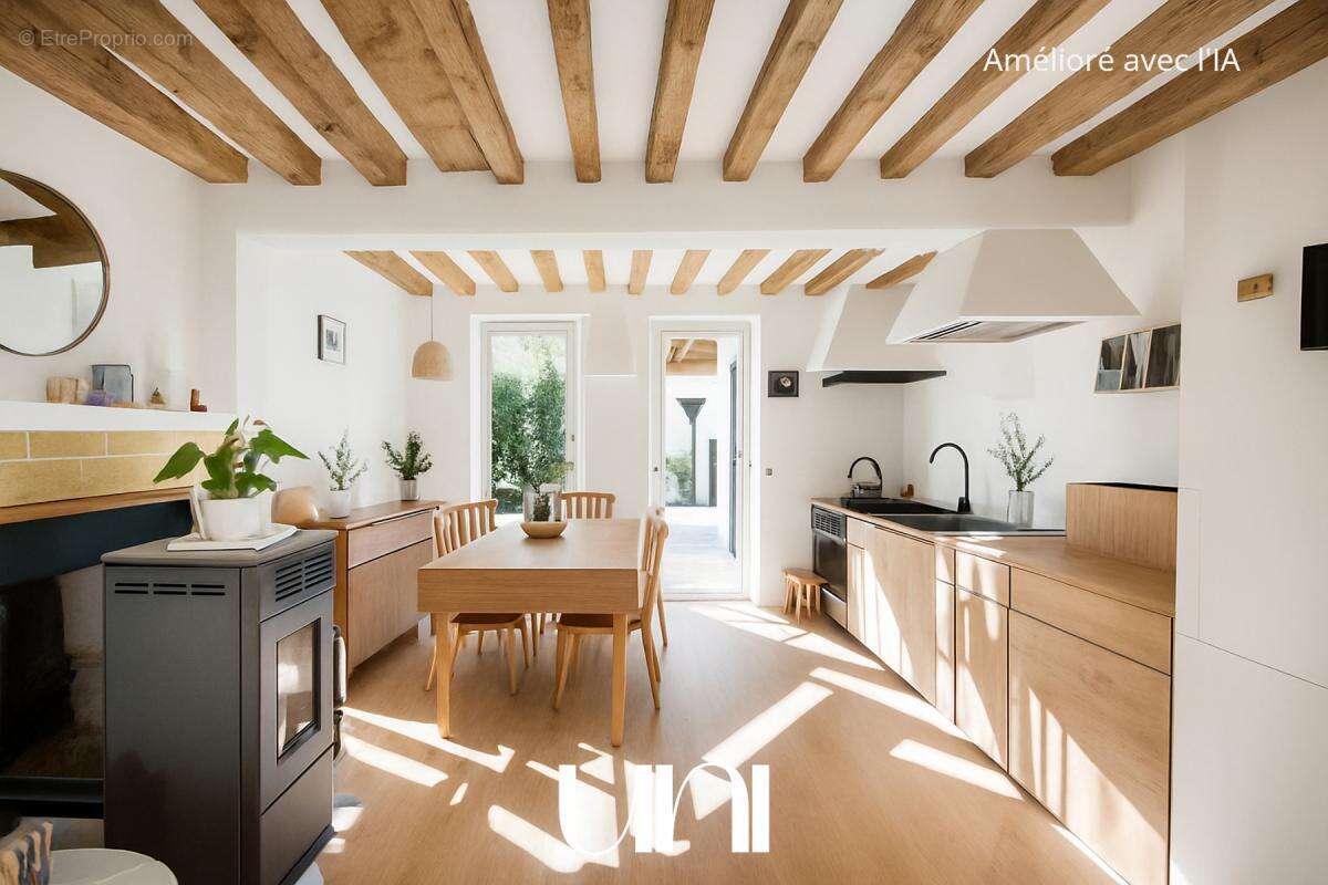 Maison à COURSEULLES-SUR-MER