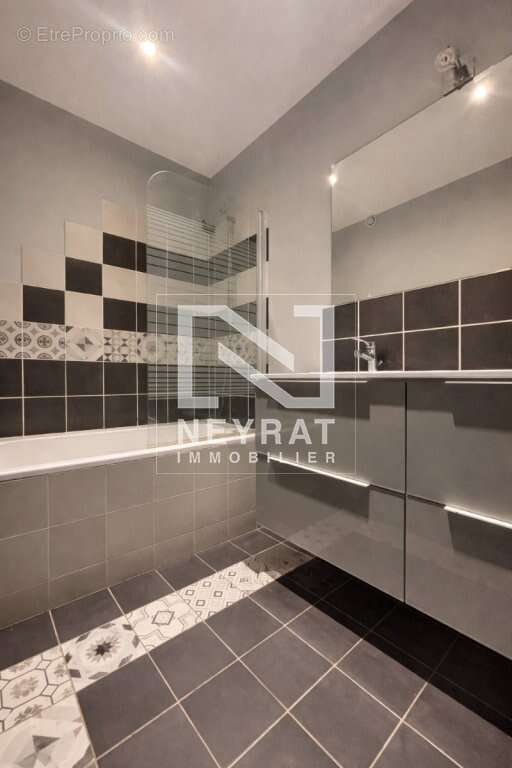Appartement centre ville montceau les mines - photo 3