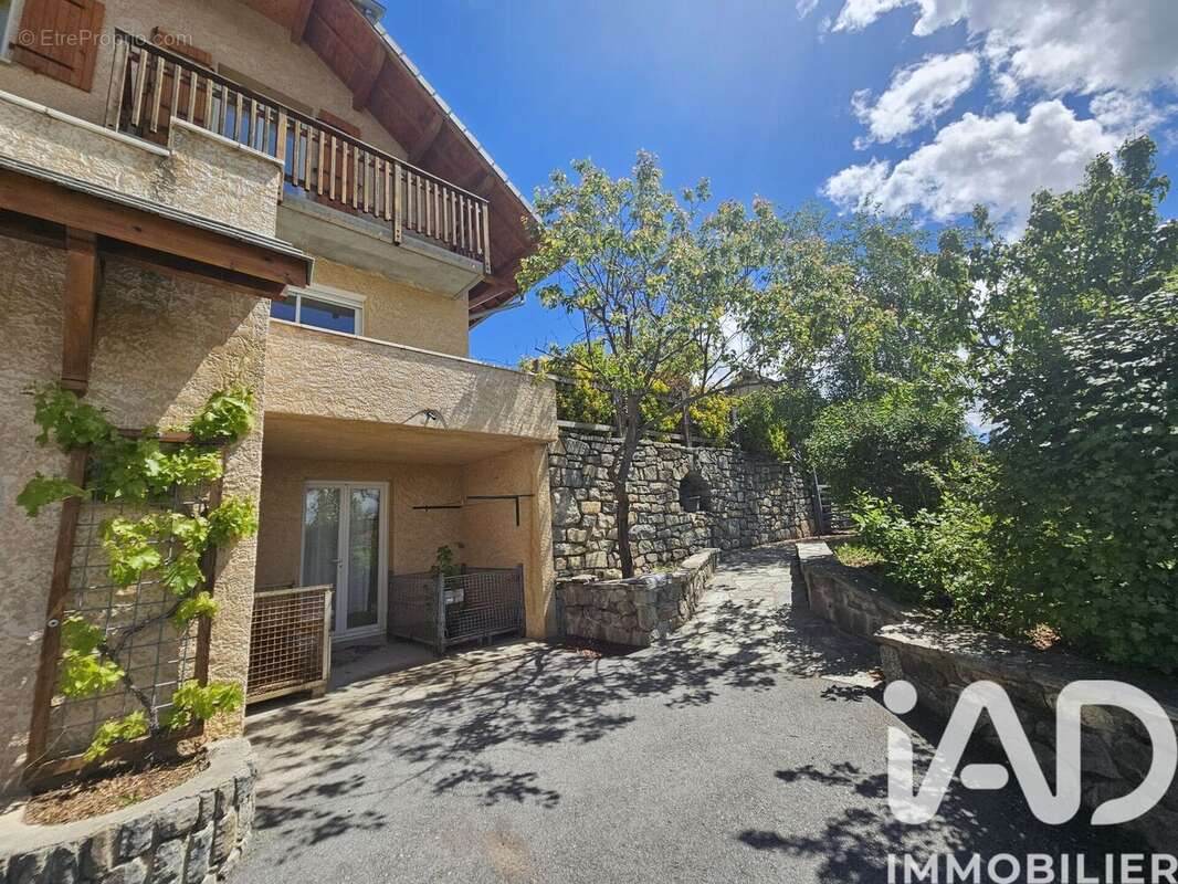 Maison 129 m² à Le Sauze-Du-Lac  - photo 2