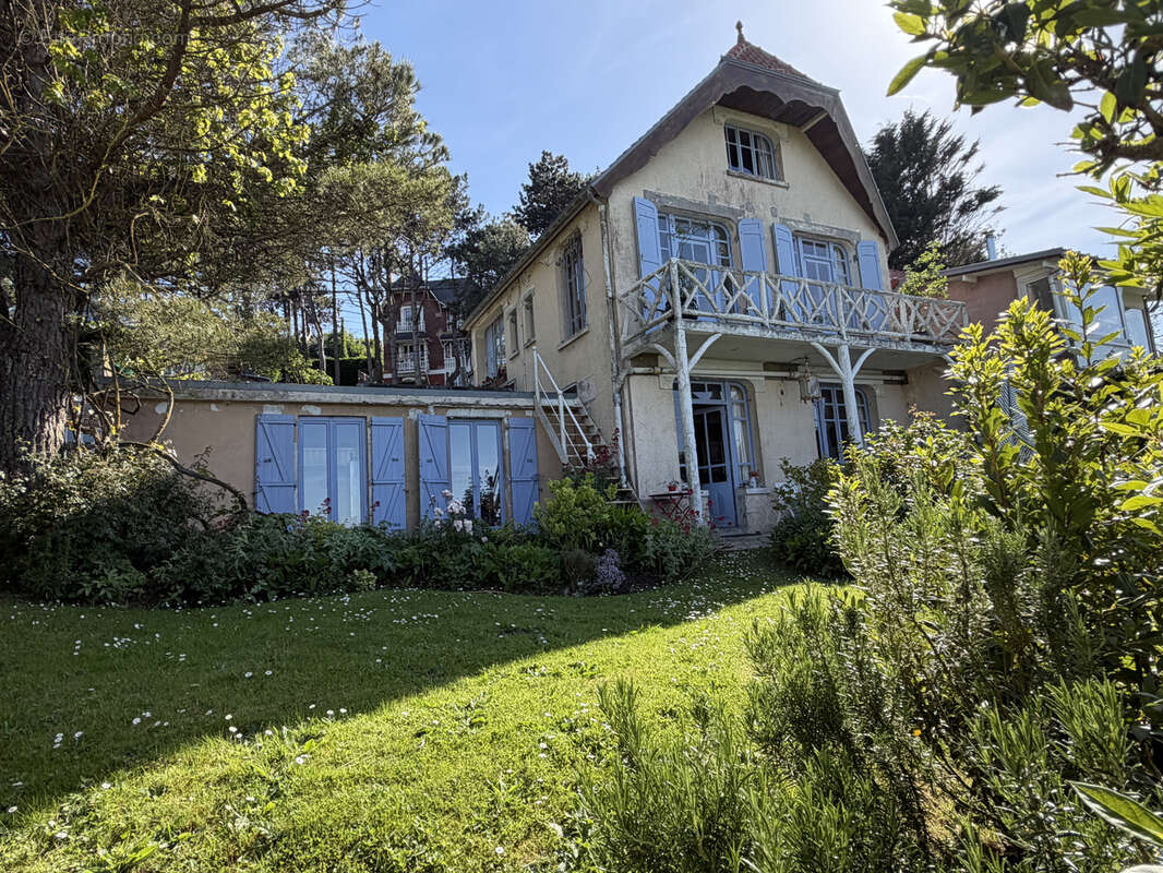 Maison à AULT