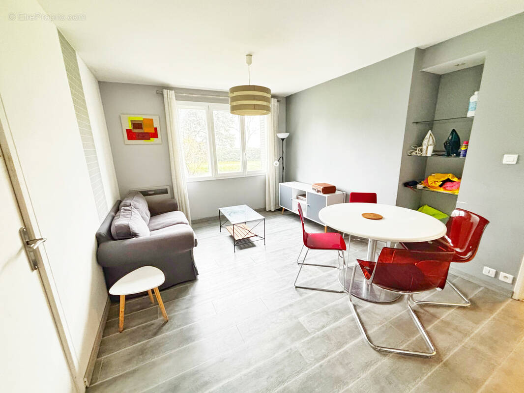 Appartement à VENISSIEUX