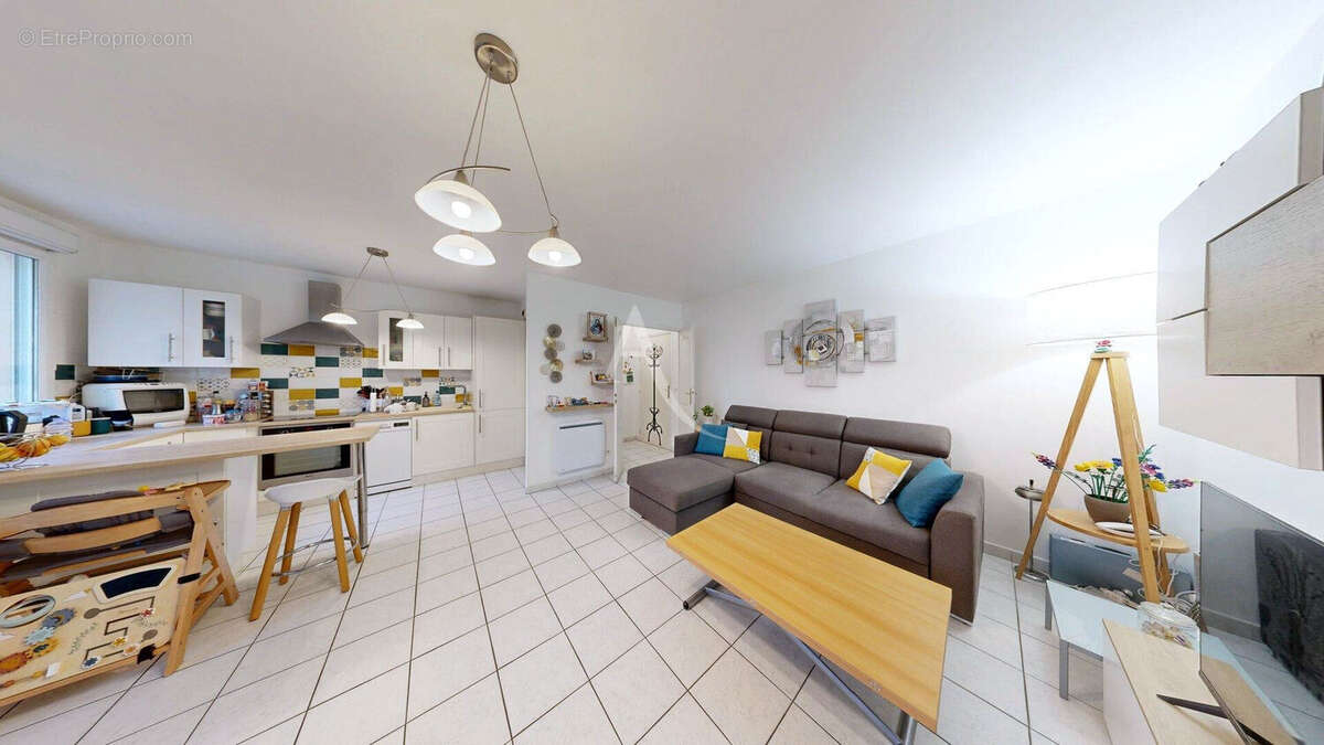 Appartement à VAUREAL