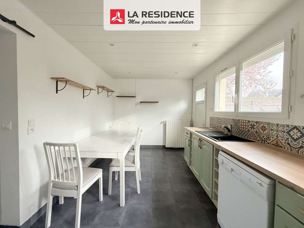 Maison à VILLEPREUX