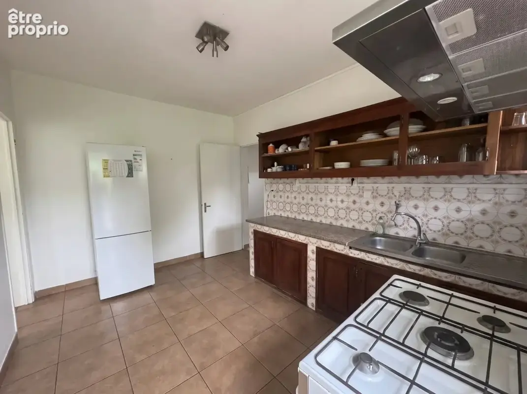Jh3456 : maison f4/5 le tampon - photo 6