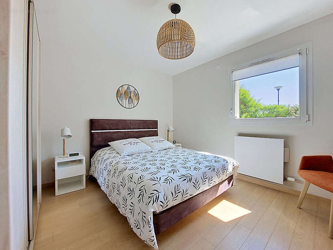 Appartement à POISY