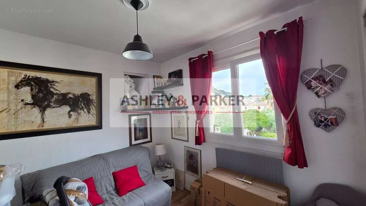 Appartement à CAGNES-SUR-MER