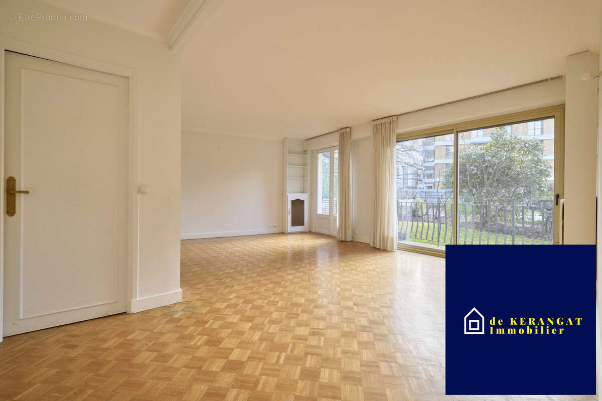 Appartement à LE PLESSIS-ROBINSON