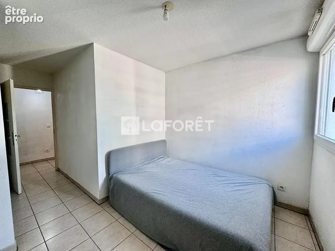 Appartement T2 avec terrasse Marseille 43 m2 Quartier Arenc-Euroméditerranée - photo 5