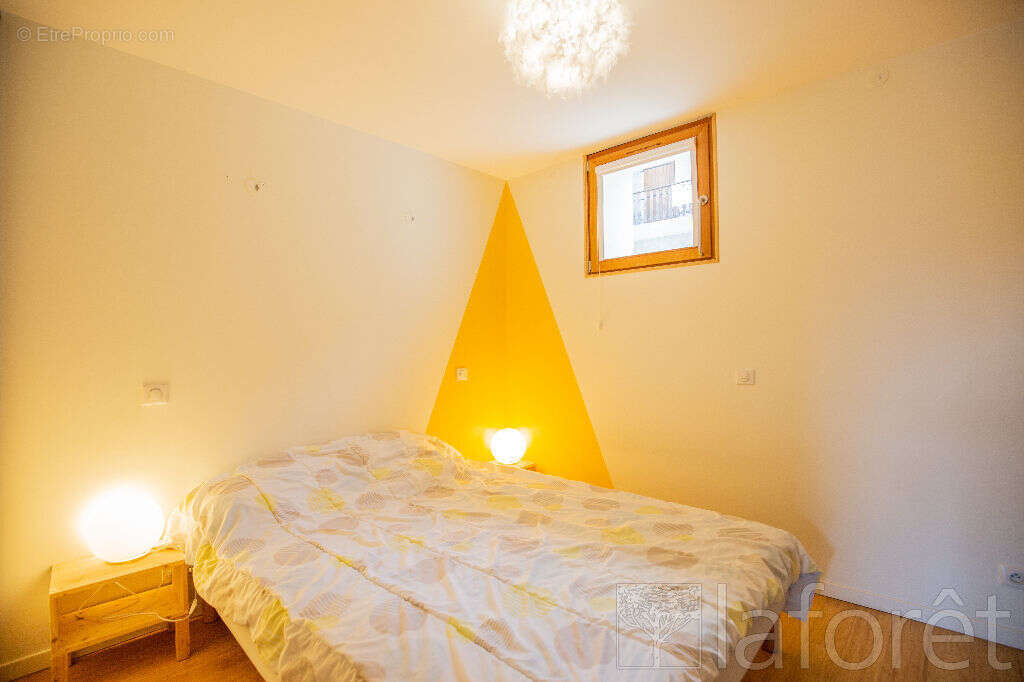 Appartement à POISY