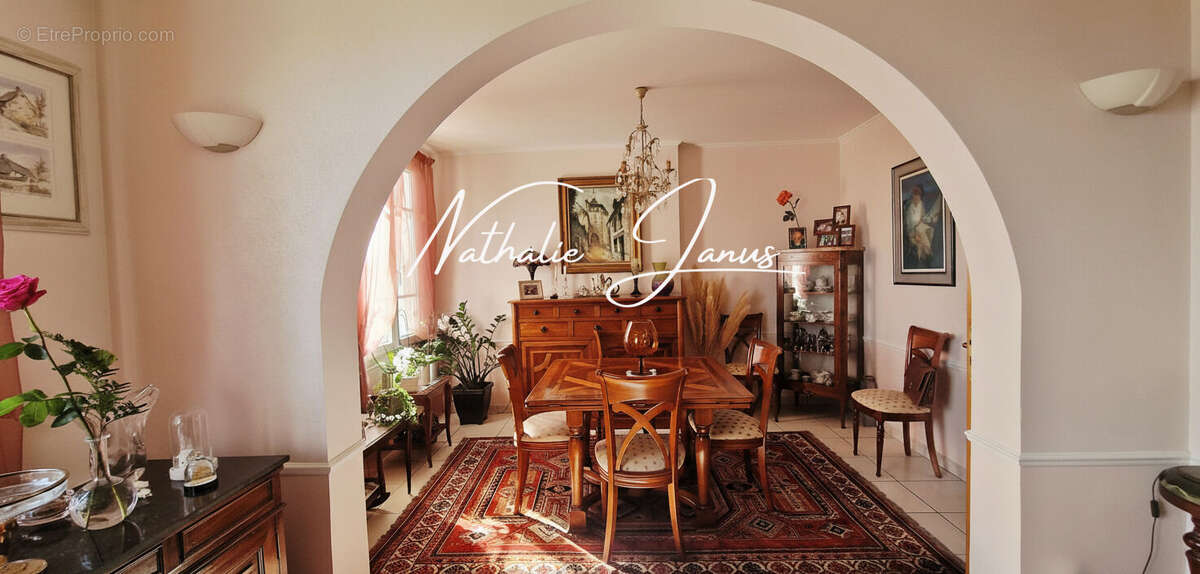 Appartement à ATHIS-MONS