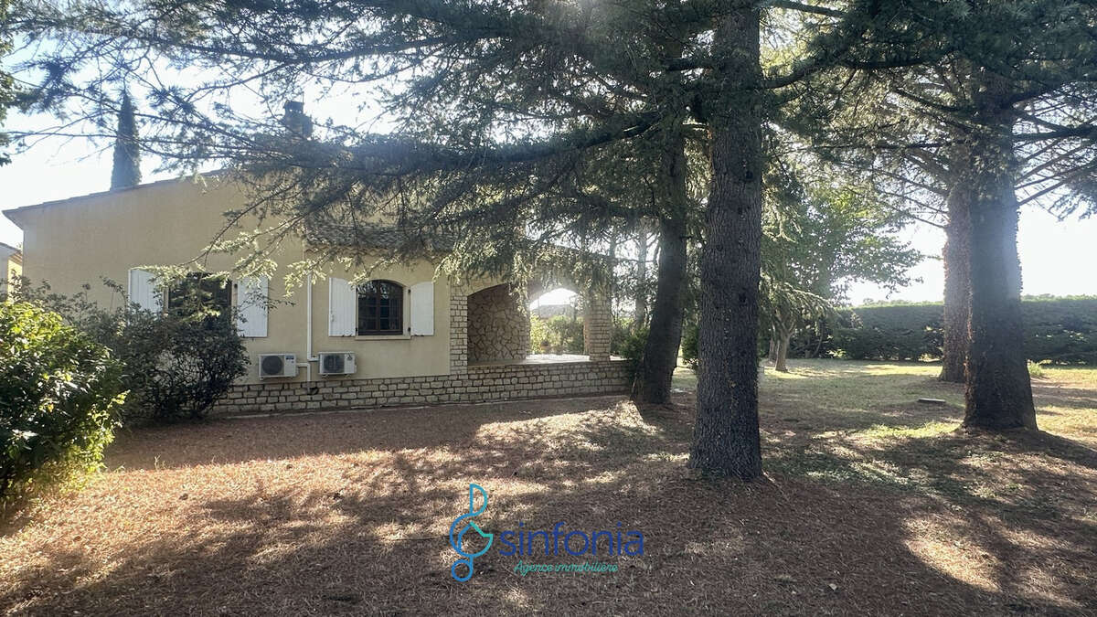 Maison à SAINT-LAURENT-LA-VERNEDE